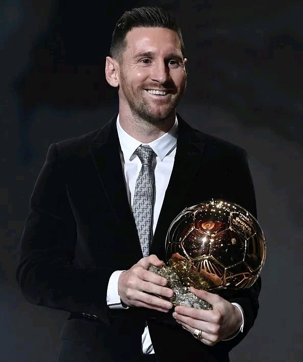 续挥舞球拍 续挥舞球拍