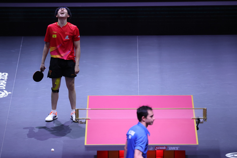 每场比赛的 每场比赛的