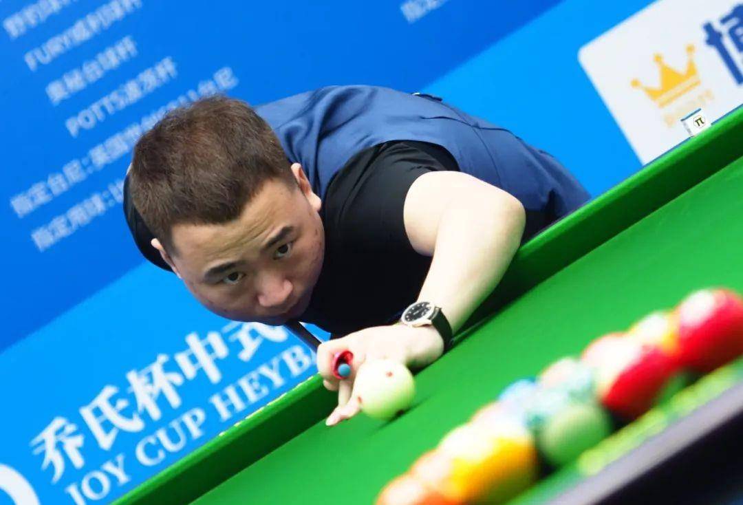 同时保持联 同时保持联