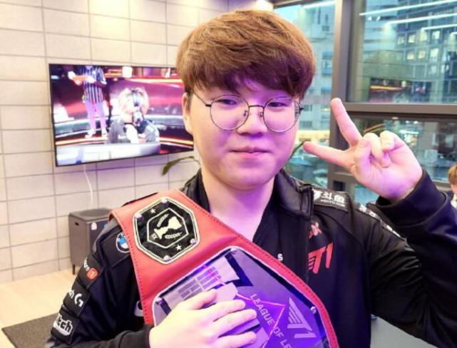 现代足球转 现代足球转